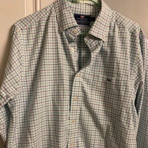 Vineyard Vines Men’s button down